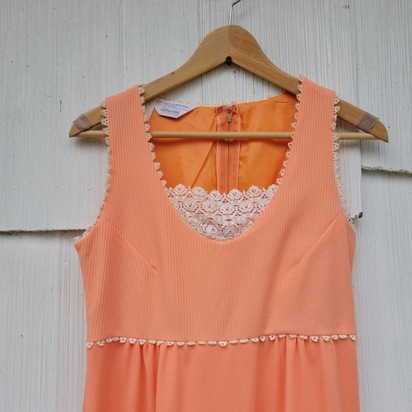 Vintage 70s JC Penney Fashions Peach‎ Sleeveless Maxi Dress 12 - Picture 4 of 11